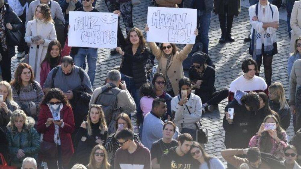 �ngelus del Papa: Ante lo inesperado confiar en la v�a de la misericordia