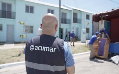 Más de 250 familias que vivían a la vera de arroyos fueron relocalizadas, informó Acumar