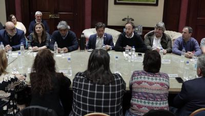 Estatales bonaerenses plantearon sus demandas al Gobierno de Kicillof y hay compromiso de nueva convocatoria el 29 de diciembre, ya con propuesta salarial