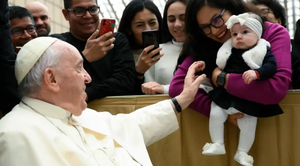 El Papa Francisco desea a las familias la misma serenidad de Mara y Jos