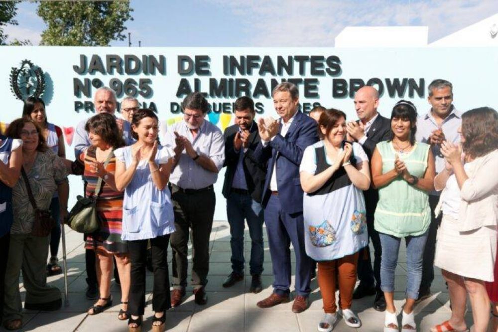 Kicillof, Cascallares y Fabiani inauguraron dos nuevos jardines de infantes en Glew y San Jos�