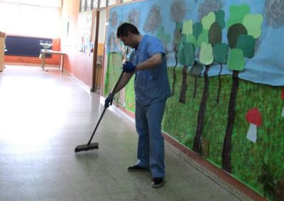 Personal de Maestranza no cobrar el bono de 24 mil pesos del Gobierno