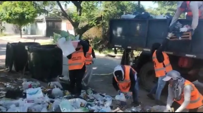 Cuadrillas comunales acentuaron operativos de recolección de residuos y no convencionales en diferentes barrios