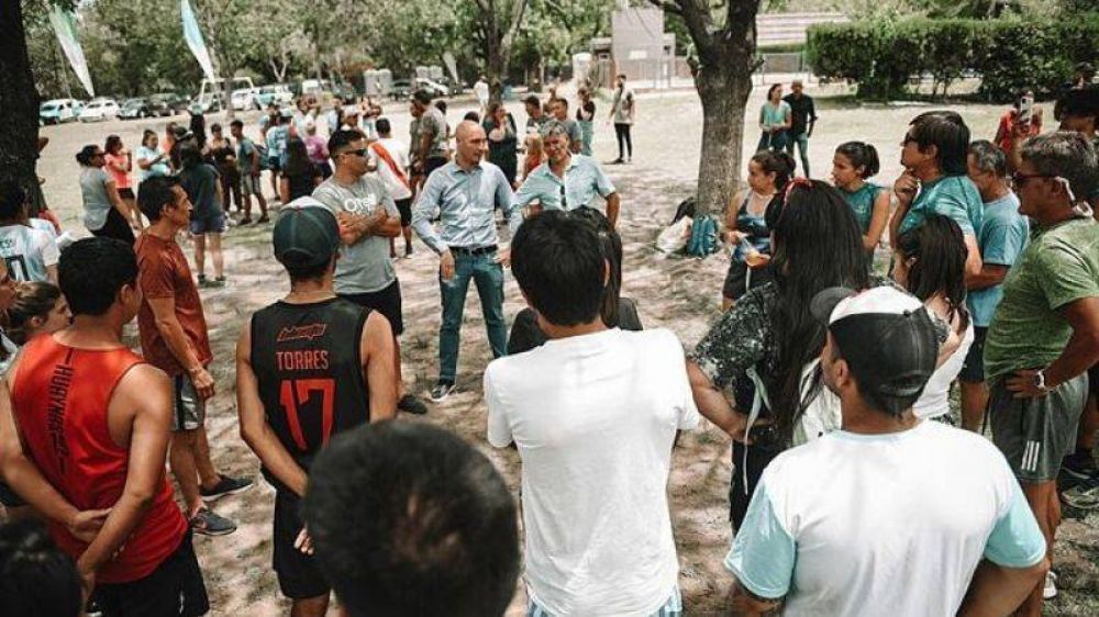 La Municipalidad de Escobar realiz� una capacitaci�n a los m�s de 200 profesionales que coordinar�n la Colonia de Verano 2023