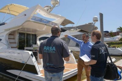 Girard supervisó operativo de embarcaciones conjunto de ARBA y AFIP en San Fernando