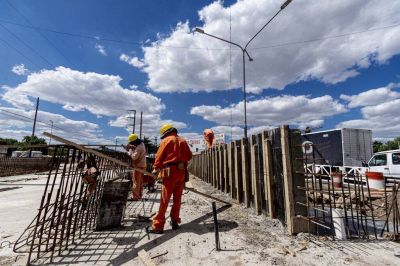 Hist�rico: Iniciaron la renovaci�n integral de la ruta 4 atravesando cinco localidades brownianas