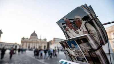 Crecen las respuestas al llamado de oraci�n por Benedicto XVI