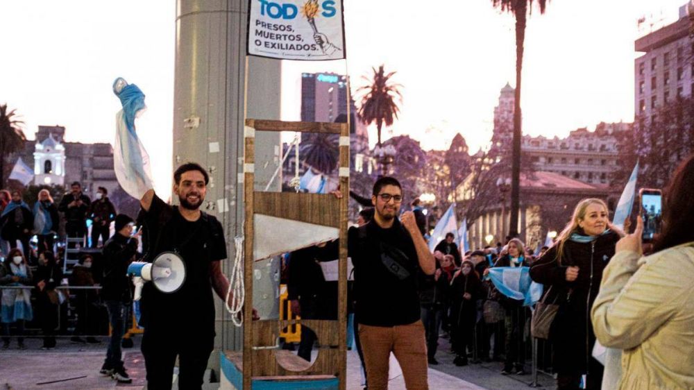Mart�nez de Giorgi rechaz� el pedido para detener a integrantes de Revoluci�n Federal