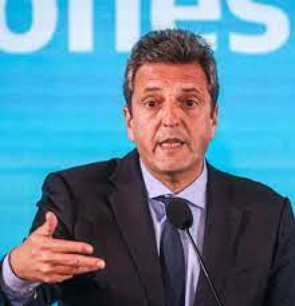 Massa conf�a en el poder del Banco Central y desalienta temores por el d�lar blue
