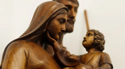 Obispo afirma que la virginidad de Mar�a no es una merma ni una tara