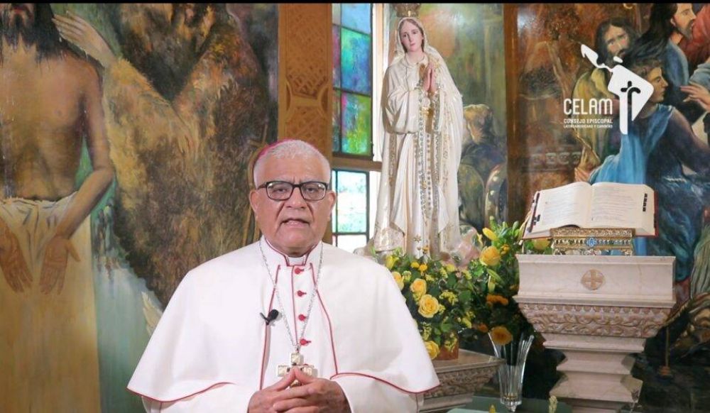 Mons. Miguel Cabrejos: �A ejemplo de la familia de Nazaret, estamos llamados a asumir el camino del amor familiar�