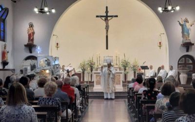 La parroquia Asunci�n celebr� los 80 a�os de construcci�n de su templo