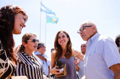 Victoria Tolosa Paz inauguró un nuevo espacio verde con equipamiento urbano, deportivo y recreativo en Presidente Perón