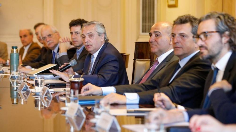 El Gobierno apunta a cuatro empresarios por la suba del d�lar blue