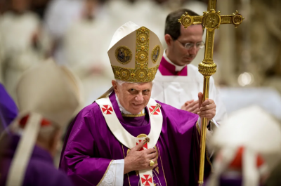 Cómo son los pasos a seguir del Vaticano tras la muerte del papa emérito Benedicto XVI