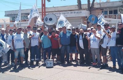 Gremio de estibadores bloquea el acceso al Puerto de Concepción del Uruguay por conflicto de representación sindical