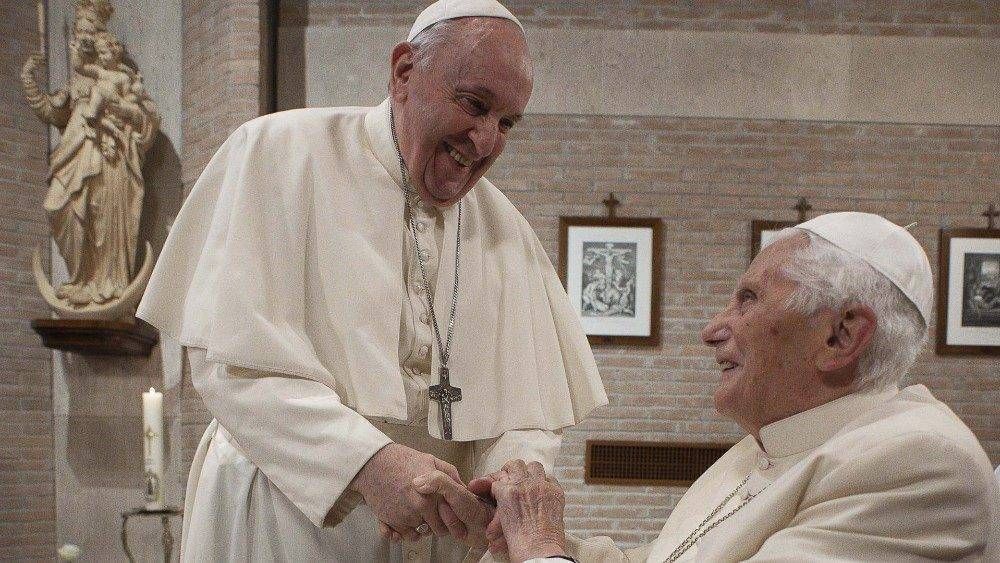 Los encuentros de Benedicto XVI y Francisco: Somos hermanos