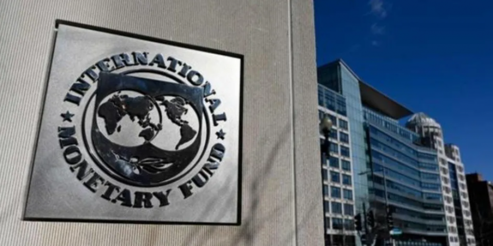 Se cumplieron las metas con el FMI y se prepara el primer desembolso del 2023