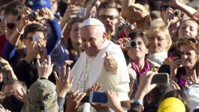 Bergoglio 2.0: el Papa inicia una nueva etapa ya sin la sombra de Benedicto XVI, pero con los opositores al acecho