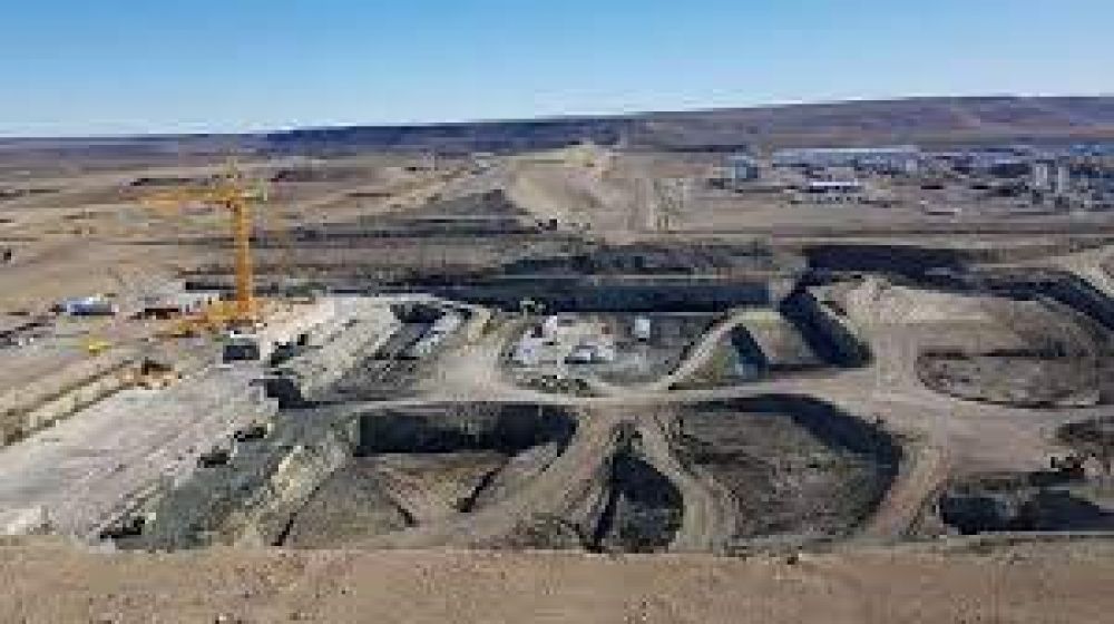 China invierte 230 millones para obras en represas de la Provincia