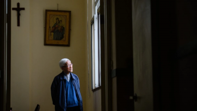 El cardenal Zen, de 91 años, continúa su ministerio en las prisiones de Hong Kong