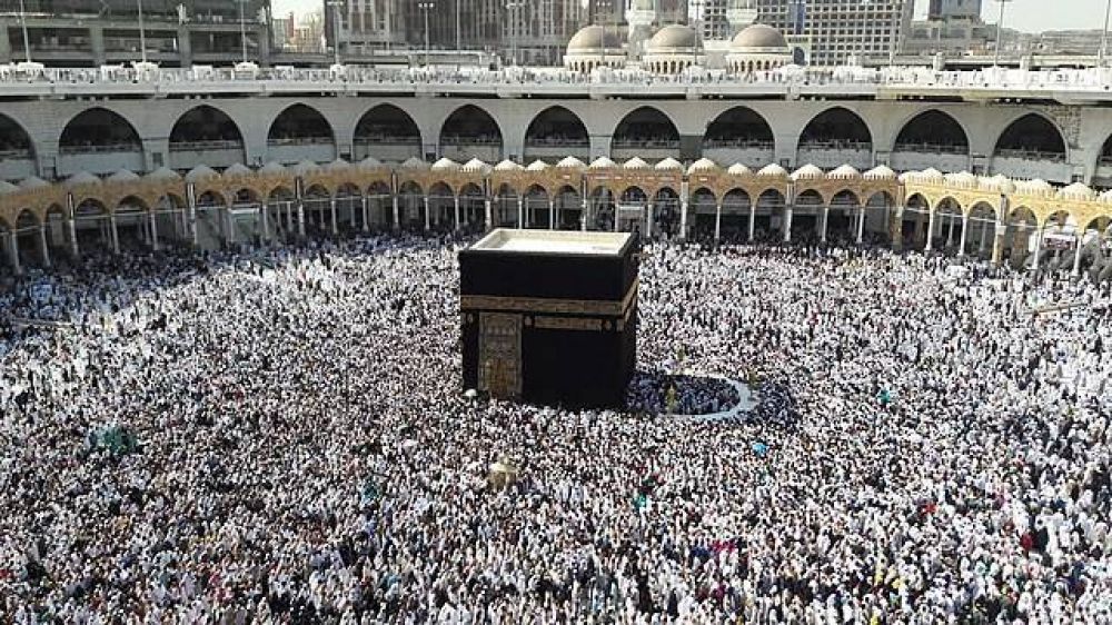 Arabia Saudita levanta las restricciones de coronavirus para facilitar la peregrinacin a La Meca