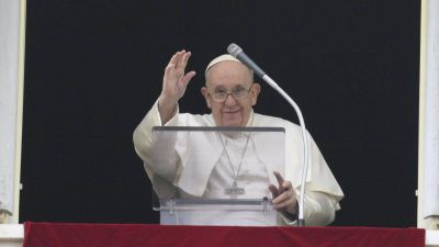 Papa Francisco: El servicio a los demás implica la gratuidad