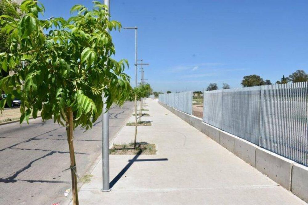 Con forestaci�n y m�s infraestructura avanzan las obras del Parque Don Orione de ocho hect�reas