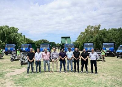 ACUMAR sumó maquinaria para el manejo sustentable de residuos en Lomas de Zamora