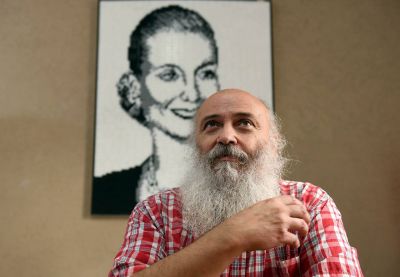 P�rsico reclam� una �profunda reforma� para solucionar el problema de empleo del pa�s: �No es falta de trabajo, no hay empleo registrado�
