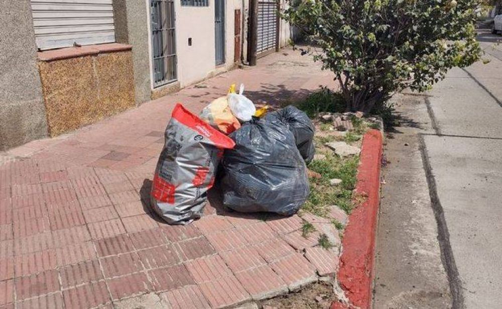Hubo un principio de acuerdo y se regulariza la recolección de basura en Córdoba