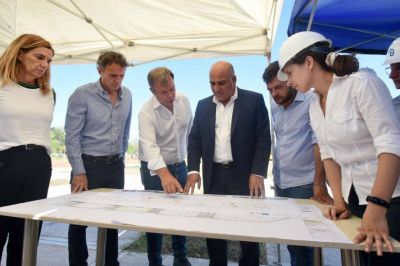 Manzur y Katopodis inauguraron obras de asfalto en Almirante Brow