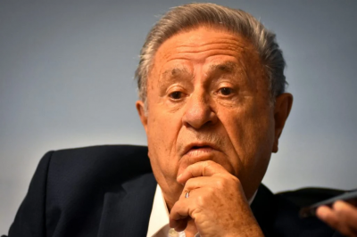 Duhalde anunci� que trabajar� para �conducir� el peronismo bonaerense