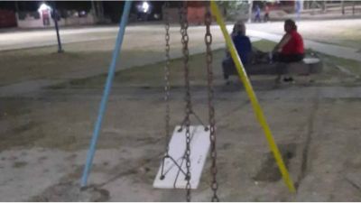 Presidente Per�n: deterioro de una plaza pudo haber terminado en tragedia