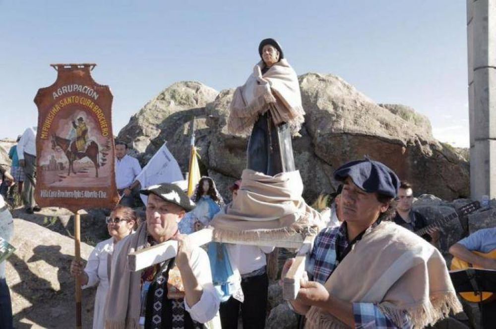 Mons. Lugones convocó a una misión con la imagen de la Virgen de la Paz