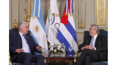 Por separado, Alberto se reunió con el Presidente de Cuba y con el enviado de Estados Unidos