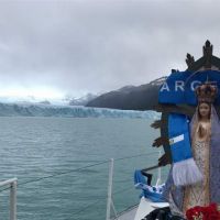 La virgen de Luján visitó el glaciar Perito Moreno