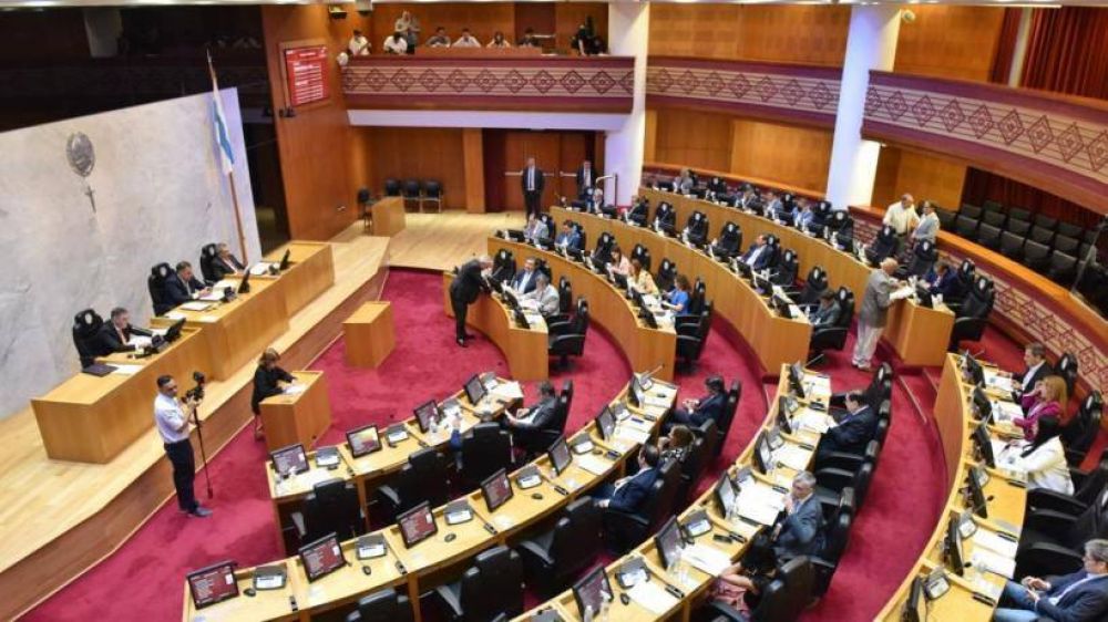 Dique El Cadillal: La Legislatura aprob el DNU