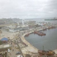Puerto: el ¿negocio? de dejar un barco parado