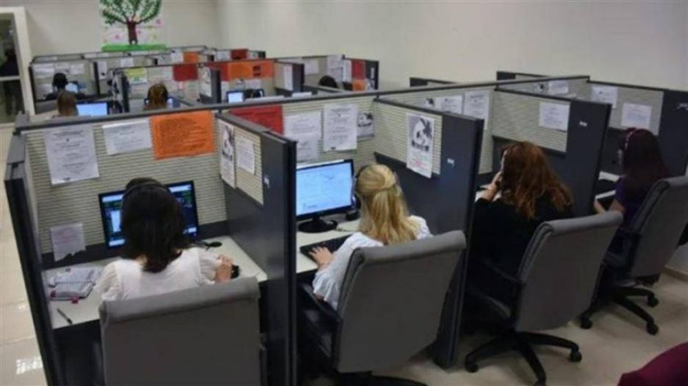 Trabajadores de call center logran 22,9 por ciento de ajuste en revisin paritaria