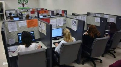 Trabajadores de call center logran 22,9 por ciento de ajuste en revisión paritaria