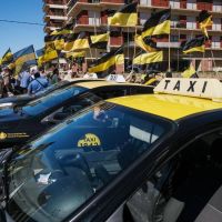 Taxistas se manifestarán en la zona del polideportivo donde se entregarán los Estrellas del Mar