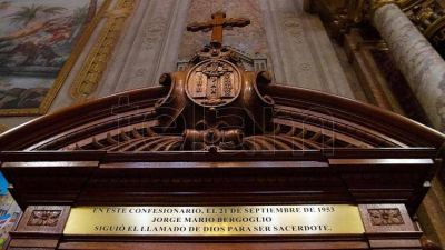 La catedral de Buenos Aires invita a celebrar los diez años del pontificado de Francisco