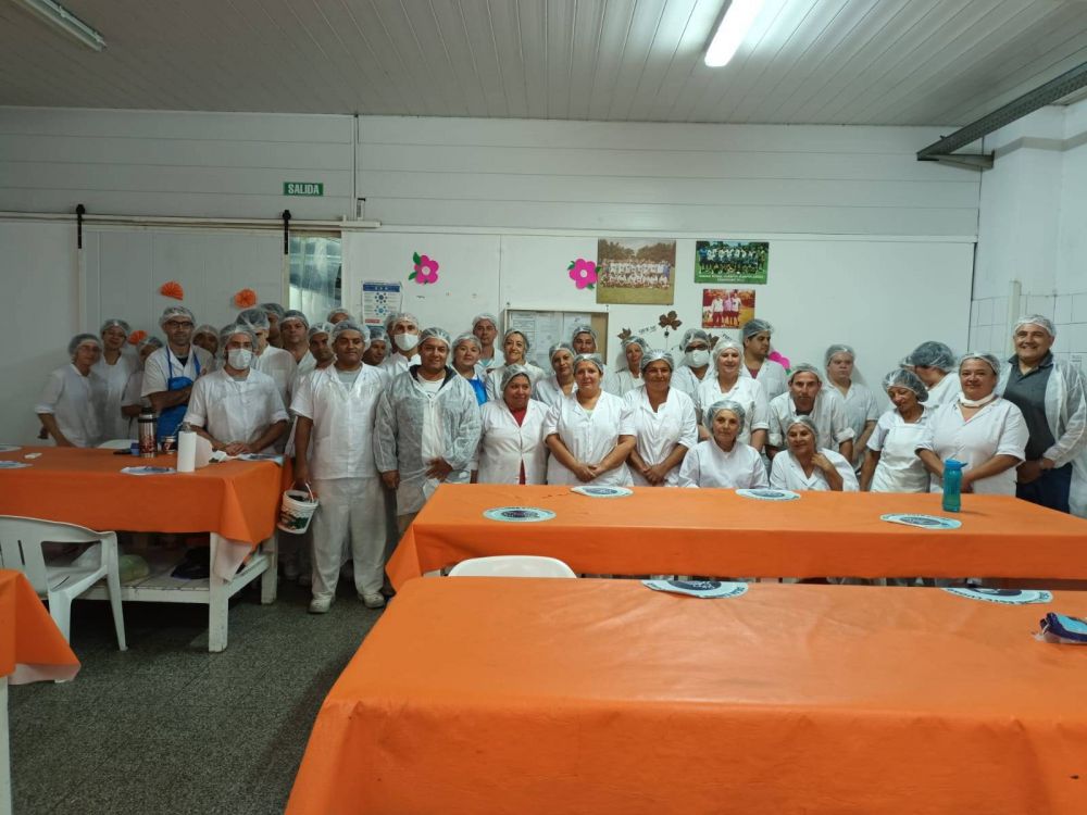Pasteleros llevan adelante asambleas permanentes en diferentes fábricas de alfajores