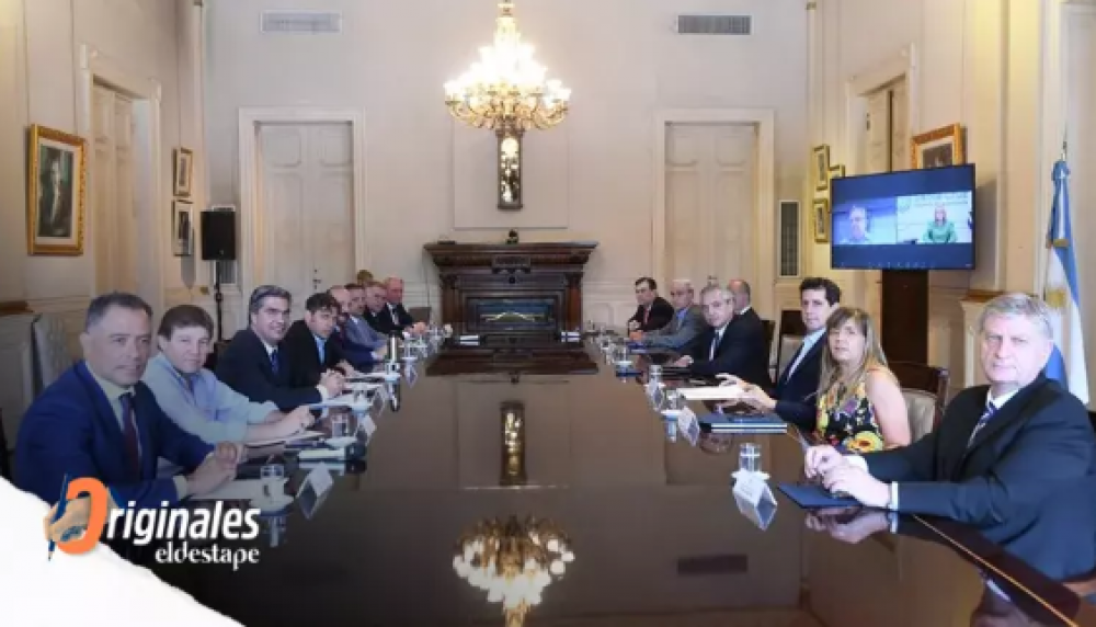En la previa de la reunin de la mesa del FdT, Alberto se rene con gobernadores
