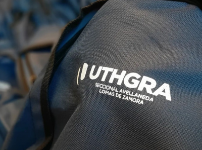 UTHGRA Avellaneda comenzó a entregar los Kits escolares de cara al inicio lectivo 2023