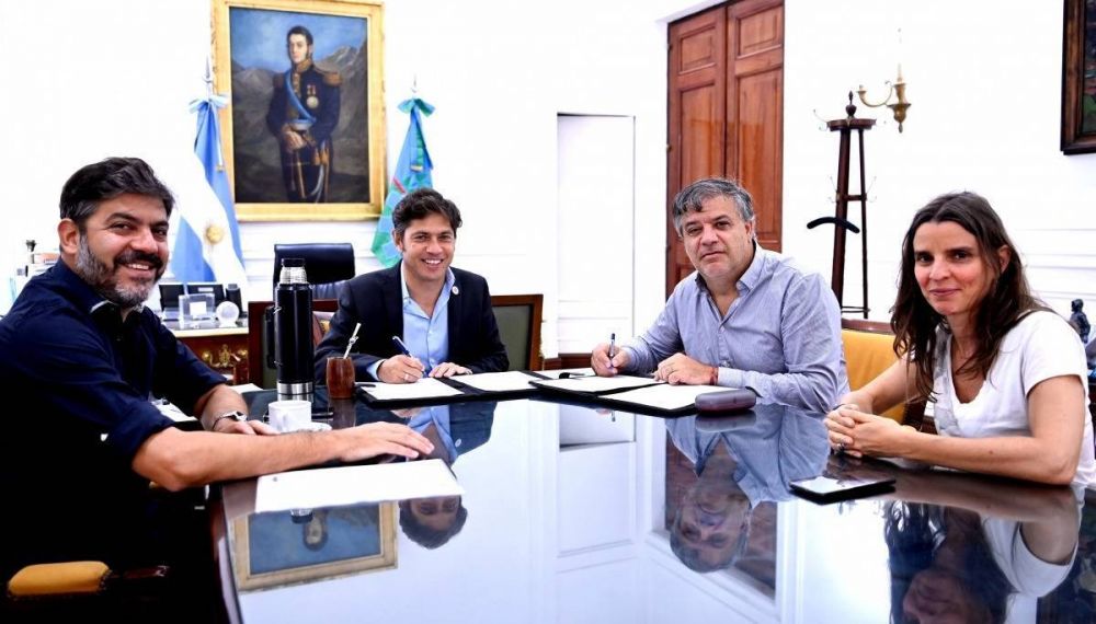 Kicillof firm un acuerdo con la UBA que permitir brindar diplomatura en programacin