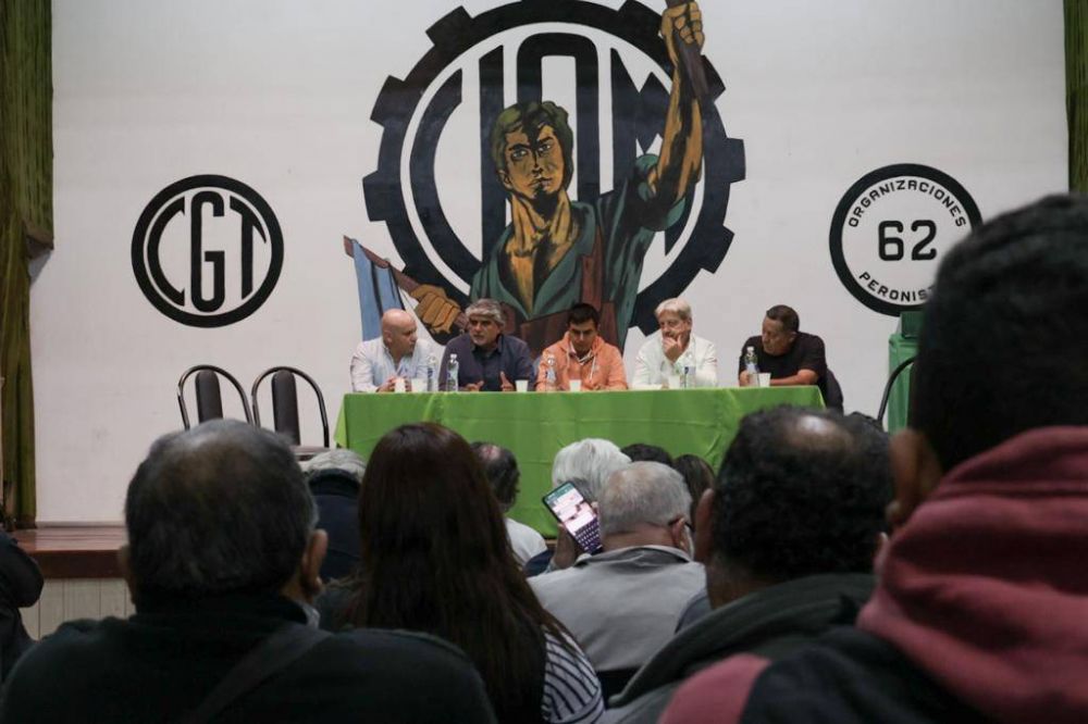 Correa se mostr con Furln, le dijo que el Ministerio est a entera disposicin de las y los trabajadores y llam a defender el sistema democrtico