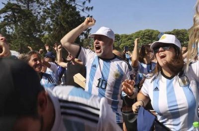 En tierra de ping�inos y ping�inas, Larreta levanta vuelo de halc�n