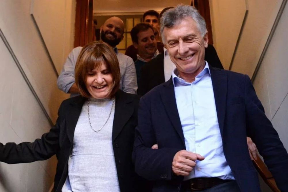Un d�a despu�s del anuncio de Larreta, Macri se reuni� con Bullrich y con su primo: el motivo detr�s de su mensaje encriptado
